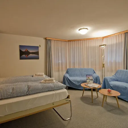 Haus Pan Apartment