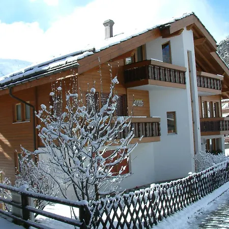 Apartment Haus Pan *