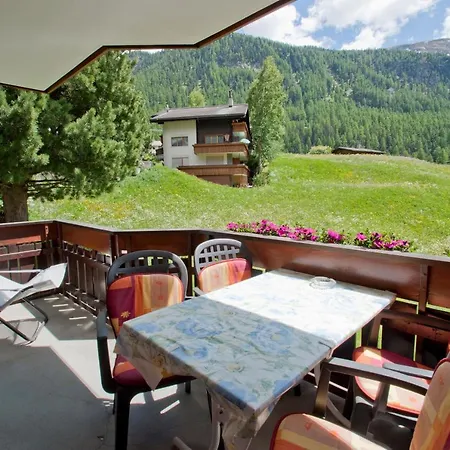Haus Pan Apartment